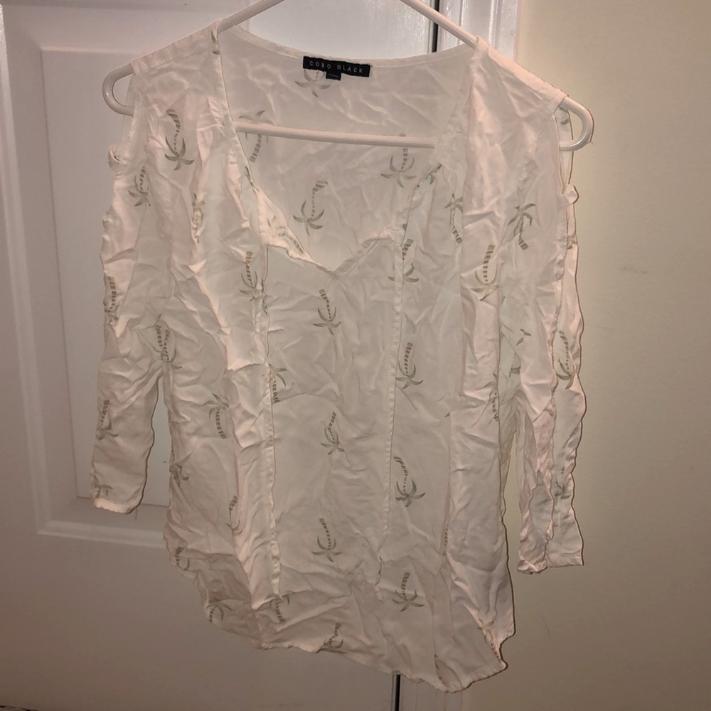 Size small white top with green palm trees